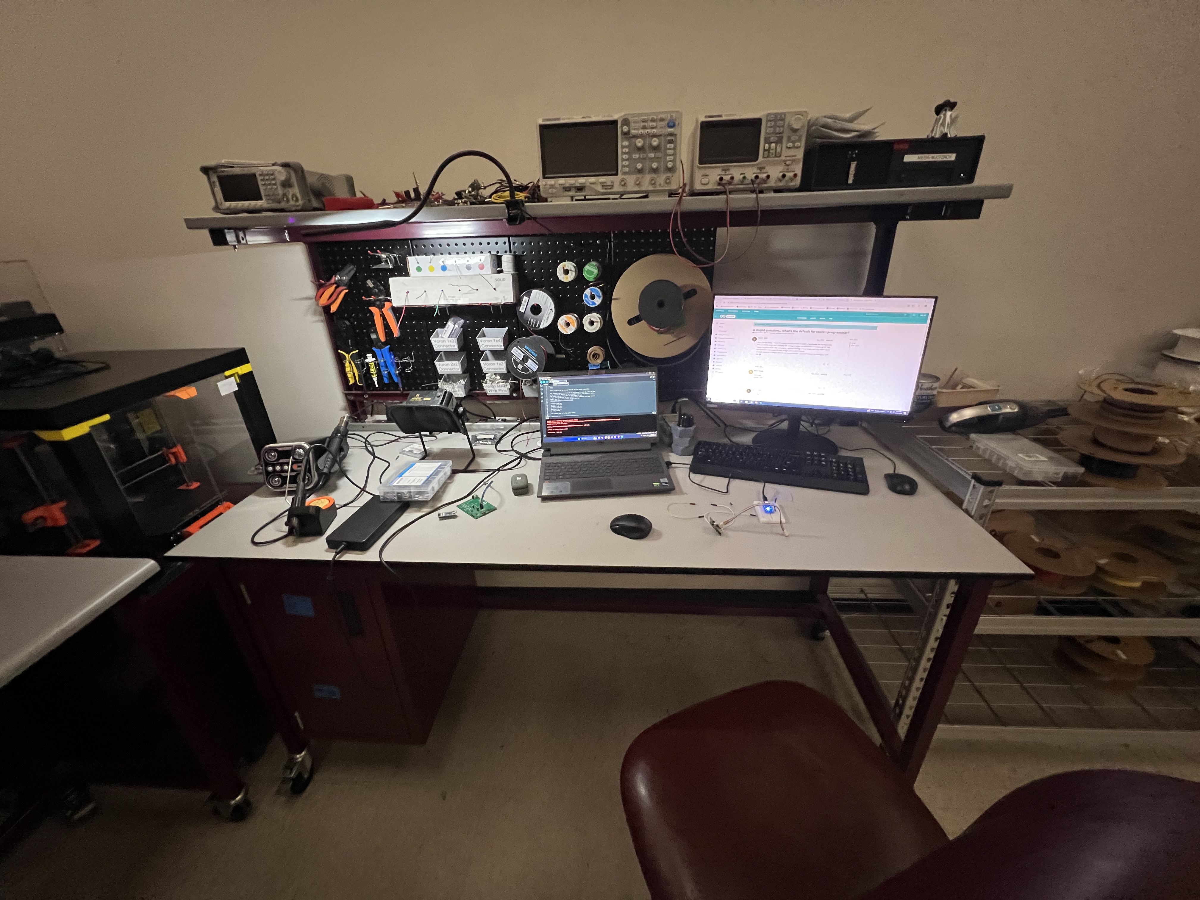 Workbench during assembly