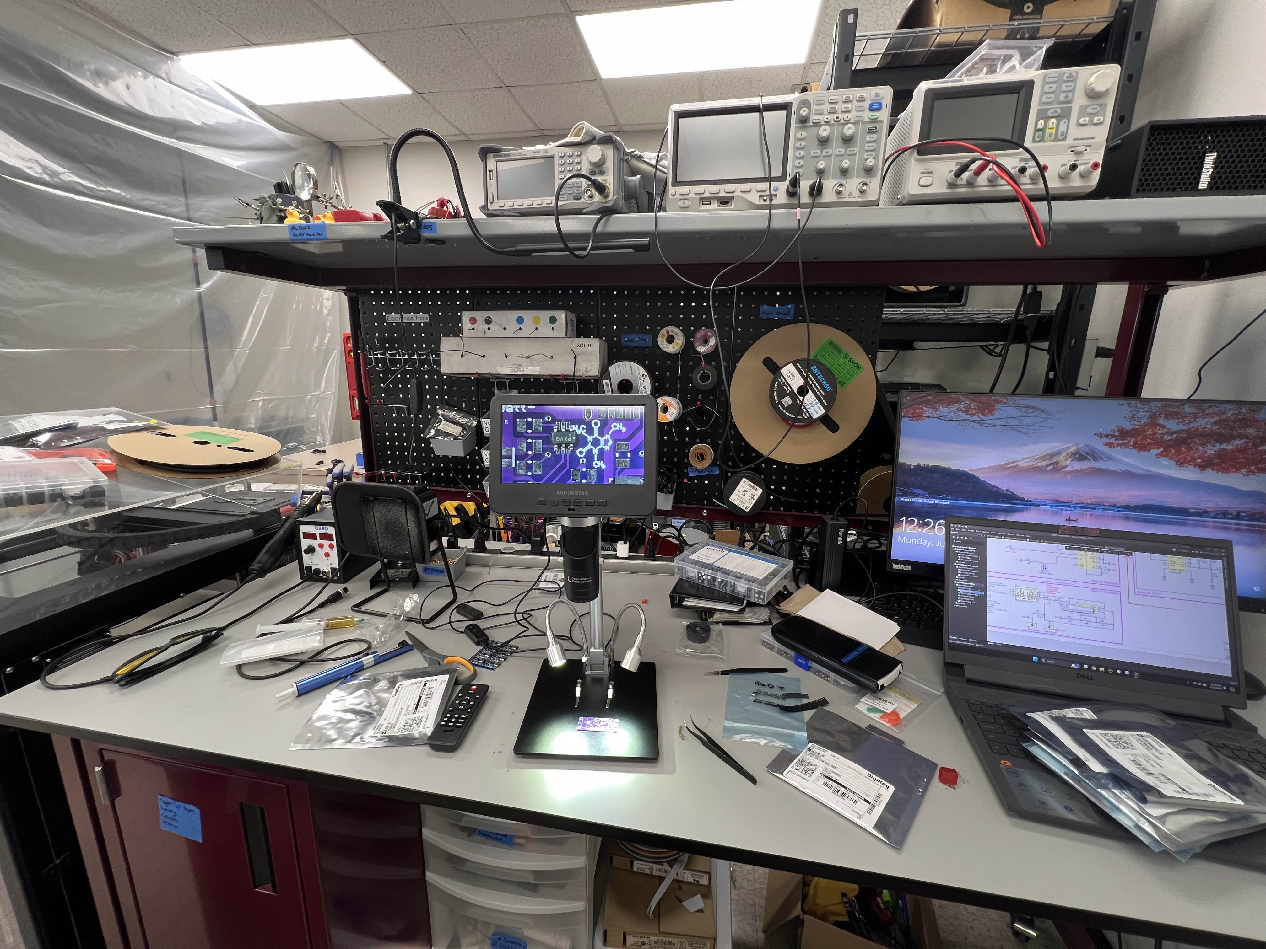 Soldering bench